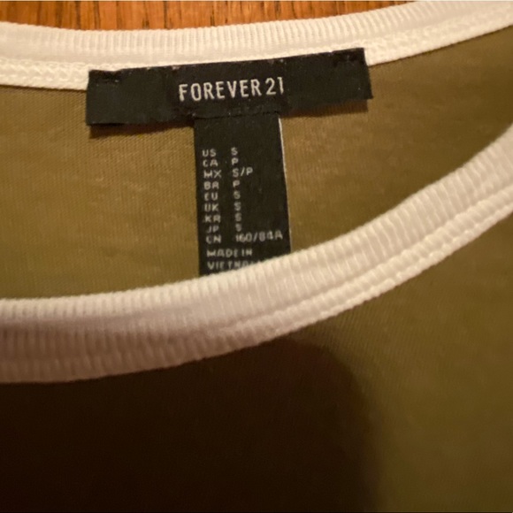 Baseball style tee - Picture 2 of 2